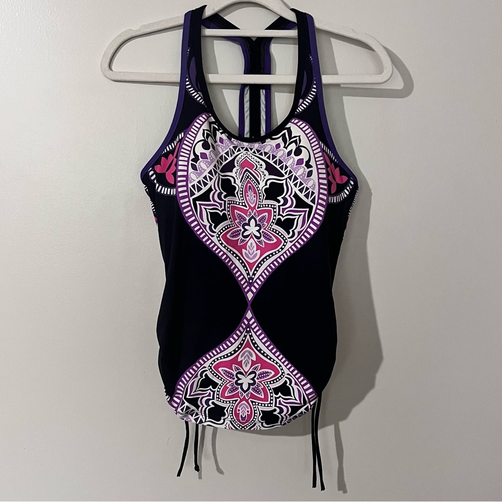 Athleta Womens Swimsuit Top Small Boho Aztec Racerback Sporty Vibrant Print